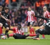 Aiai, Liverpool verliest na comfortabele voorsprong, Mitrovic voorkomt drama