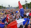 VIDEO: Een dagje in de Parijse Fan Zone: van zegezekere Fransen tot huilende Portugezen