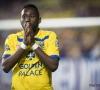 Vechtpartij bij STVV: Fabien Tchenkoua slaat Yohan Boli een neusbreuk