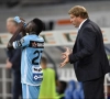 AA Gent miste onder meer Moses Simon om STVV te ontwrichten, Vanhaezebrouck blijft bijzonder vaag over diens afwezigheid...