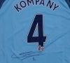 Win een gesigneerd truitje van Kompany ... en veel meer!