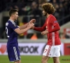 Marouane Fellaini trok zich niets aan van het gefluit op de Anderlecht-tribunes