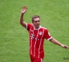 Xabi Alonso en (vooral) Philipp Lahm krijgen pakkend afscheid bij Bayern München (mét beelden!)