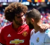 Fellaini pakt uit met lelijke elleboogstoot op Gerard Piqué