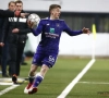 U19-coach Franky Van der Elst vol lof over 18-jarige debutant bij Anderlecht: "Technisch is hij zo goed dat hij zich uit de moeilijkste situaties dribbelt"