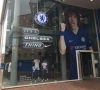 David Luiz prijkt sinds kort aan de fanshop van Chelsea