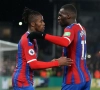 📷 Opvallend: ploeggenoot van Benteke en Batshuayi weigert te knielen voor de aftrap