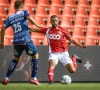 📷 Supporters KRC Genk provoceren Standard en Carcela met schandelijke actie