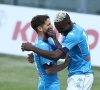 Napoli, met invaller Dries Mertens, wint ruim met 6-0 van Fiorentina