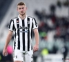 Juventus slaat monsterbod Chelsea af voor De Ligt