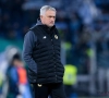 Mourinho niet tevreden na nederlaag in Conference League: "We spelen op een plastic veld"