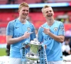 🎥 KDB-lookalike dolt na transfer naar Arsenal: "De fans weten toch dat ik niet De Bruyne ben, hé? Ik ben véél knapper"