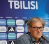 De persconferentie van Jacky Mathijssen werd even héél surrealistisch door UEFA-protocol