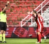 Patrick Goots haalt scheidsrechter Lawrence Visser door het slijk na match van Antwerp