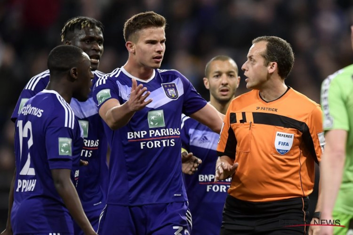 Alexandre Boucaut was donderdag de gebeten hond bij spelers en fans van Anderlecht, nu reageert hij op de niet gefloten penalty('s)