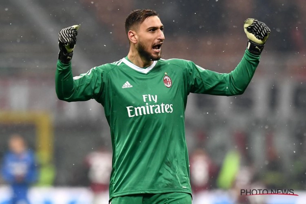 Eindelijk doorbraak voor Italiaanse topkeeper 'Donnarumma trekt na Italië-Zwitserland naar nieuwe club voor medische testen'