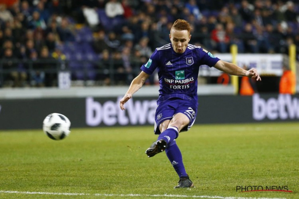 Transfer voor Trebel? Anderlecht onderhandelt met buitenlandse clubs, speler zelf twijfelt