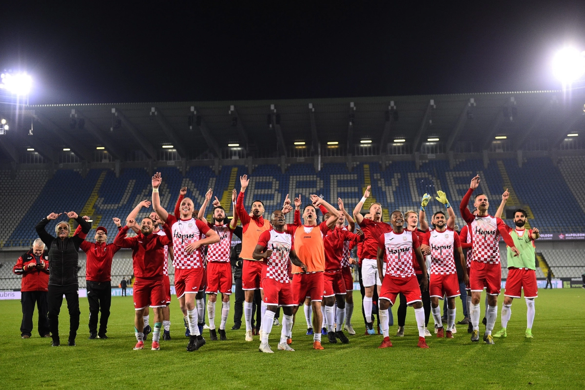 🎥 Dolle vreugde bij amateurs van Rebecq als ze hun loting voor de volgende ronde van de beker zien