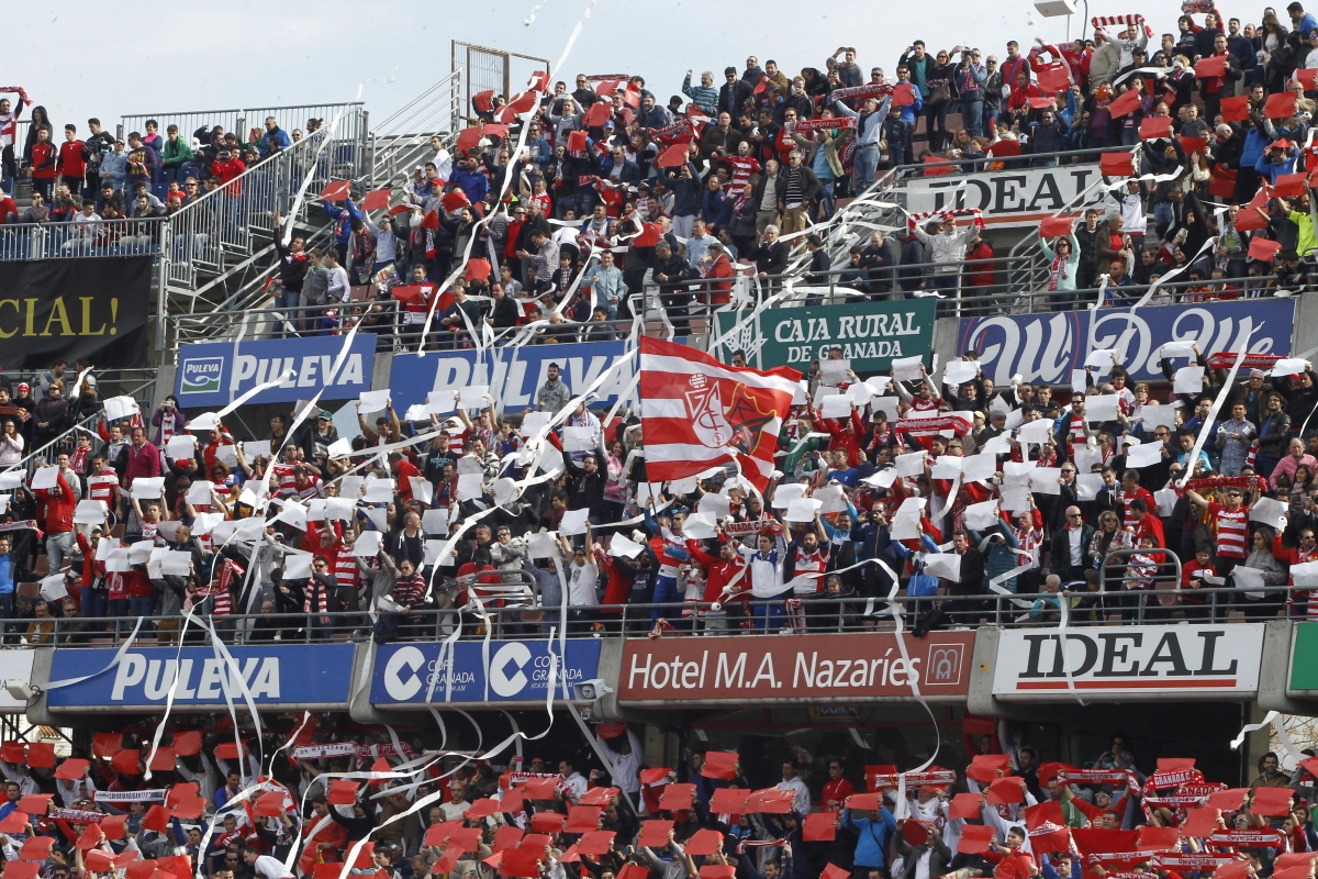 Van 6.000 naar 14.000 supporters gemiddeld: clubeigenaar lokt fans met een geniale truc