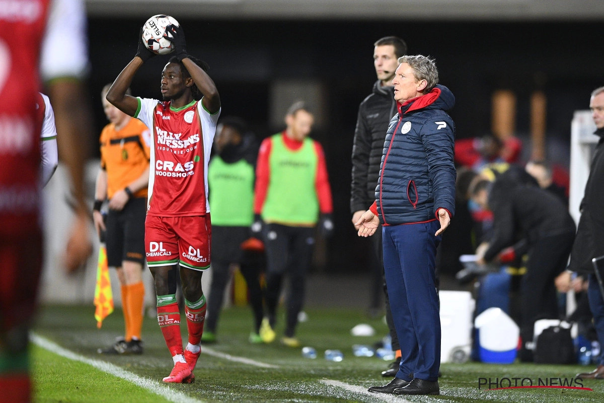 Dury ziet dat zijn kern uit balans is om play-off 1 te halen: "Zoveel aanvallers in mijn kern..."