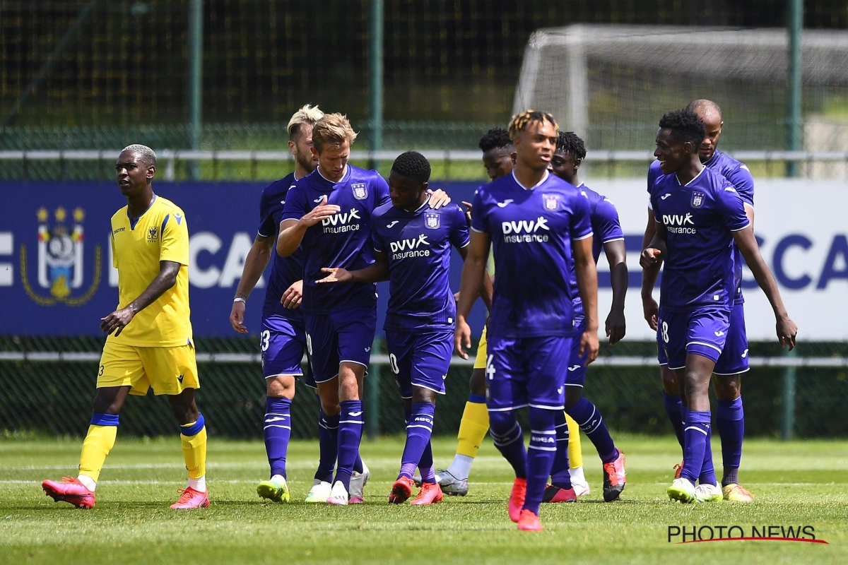 Anderlecht legt uit waarom ze oefenmatchen niet livestreamen: "We zijn in volle transferperiode en willen zelf onze conclusies kunnen trekken"