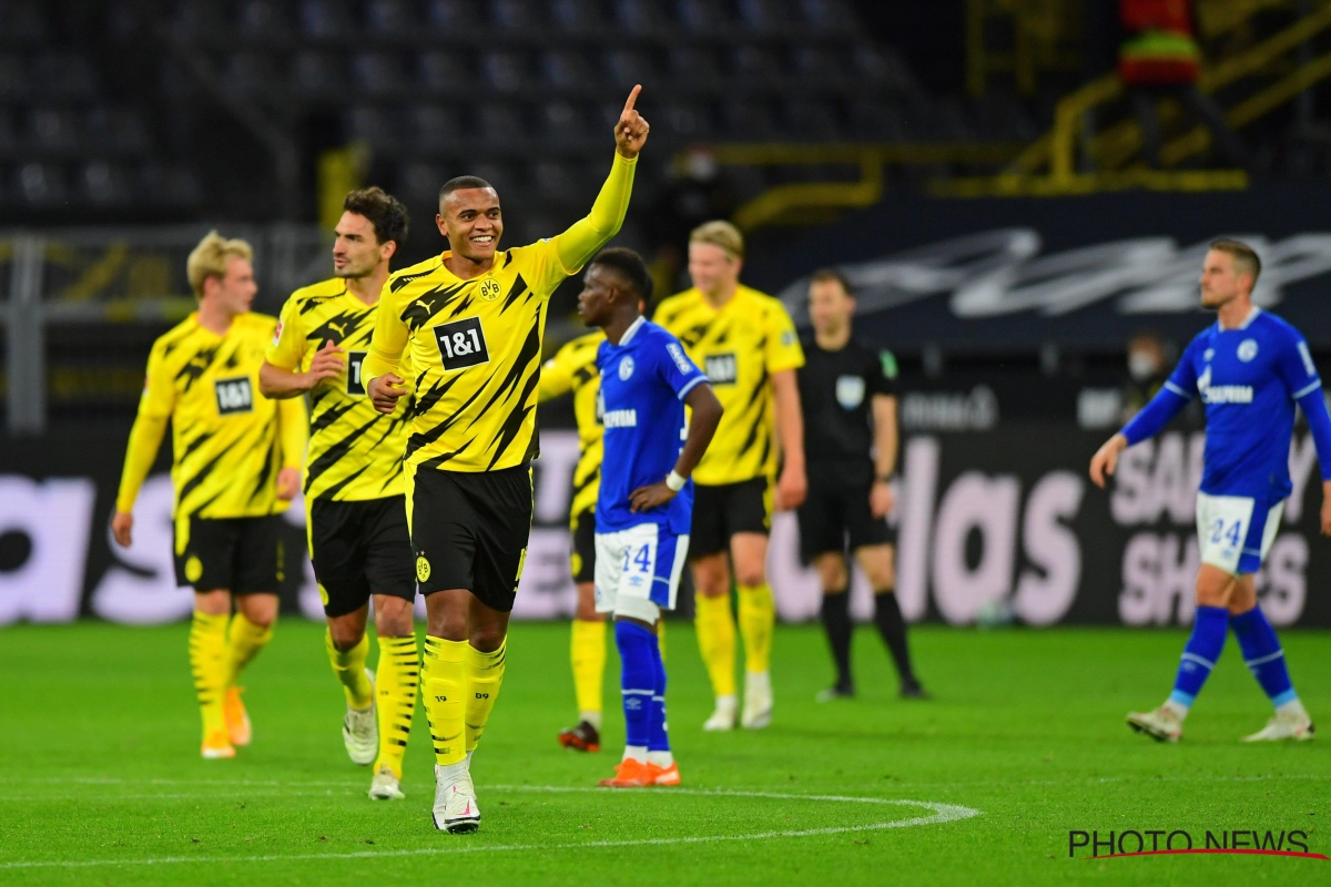 Dortmund-spelers opgewacht door fans aan oefencomplex