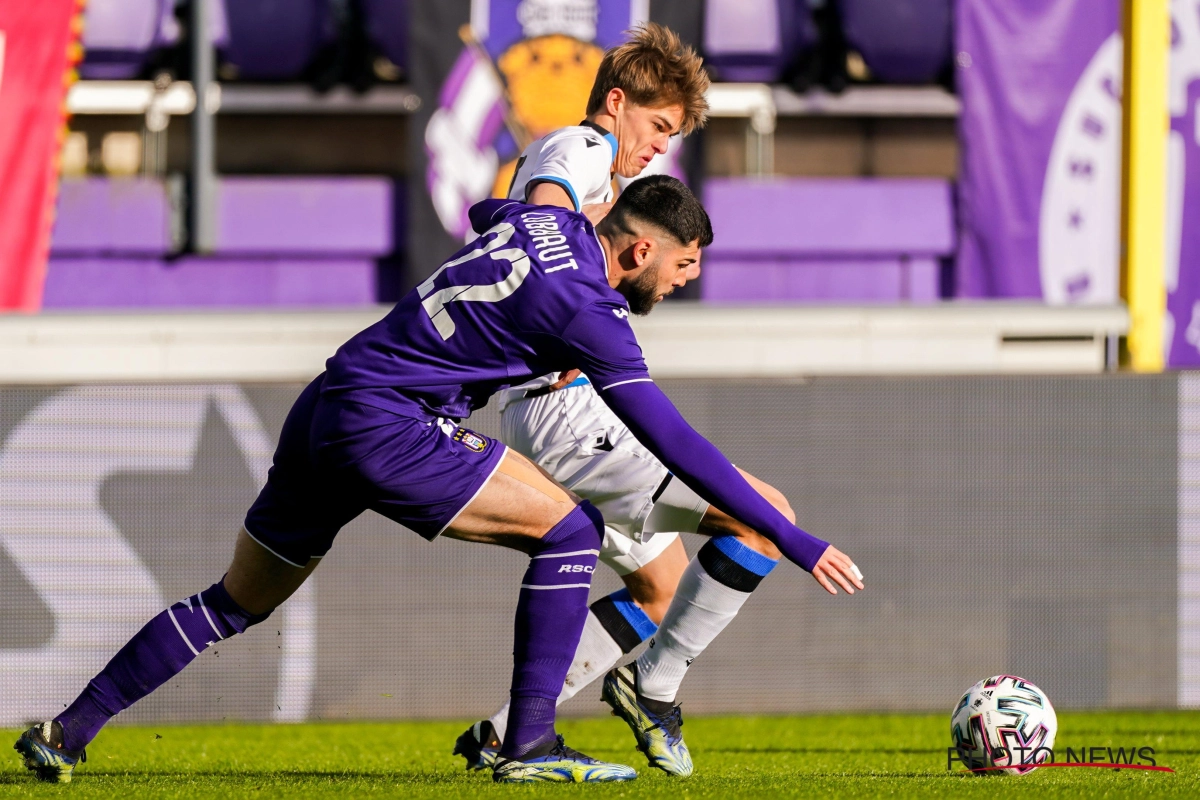 🎥 Een nuttige zeehond-actie? Elias Cobbaut zorgde voor één van de opvallendste fases tijdens Anderlecht - Club