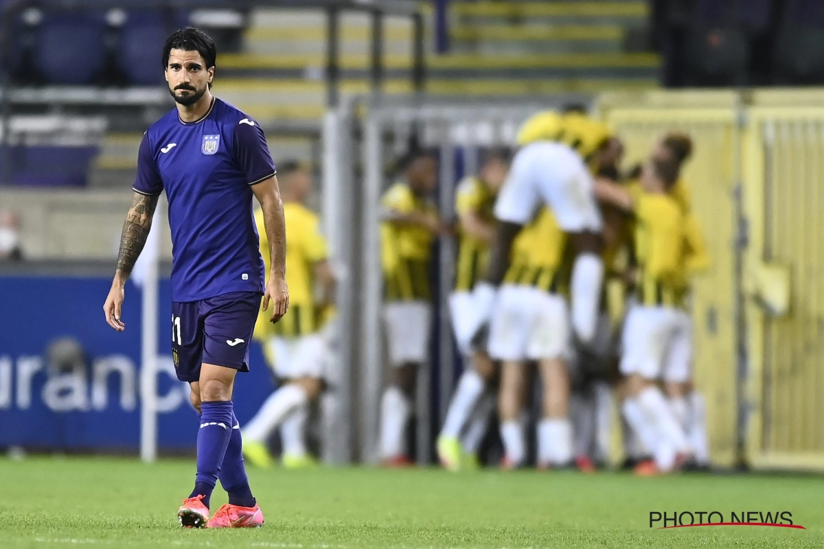 Trainer van Vitesse ontgoocheld na match tegen Anderlecht: "Kan ik niet begrijpen"