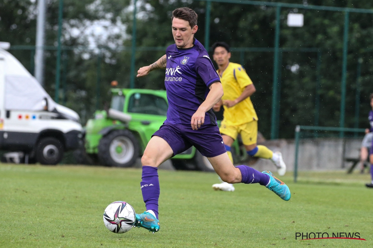 Anderlecht recupereert twee spelers in aanloop naar de hervatting van de competitie