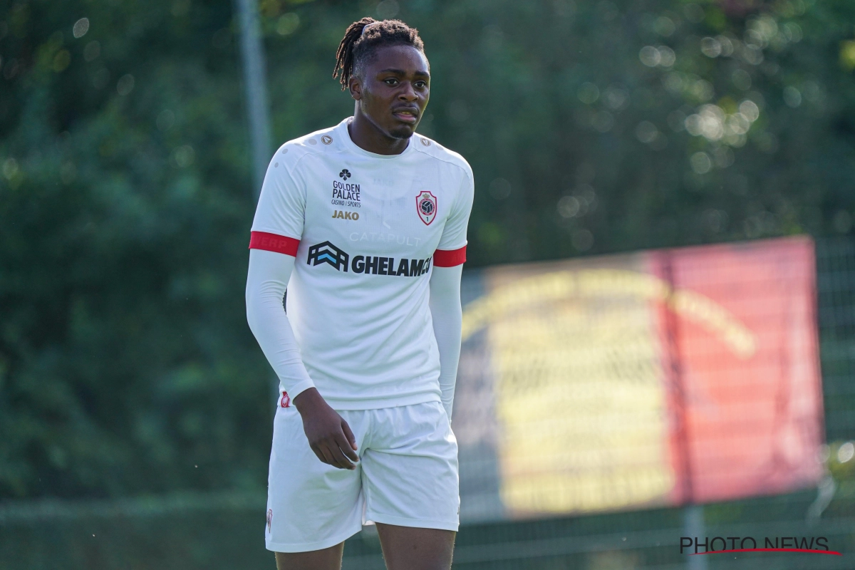 📷 OFFICIEEL Japhet Muanza verlaat Royal Antwerp FC