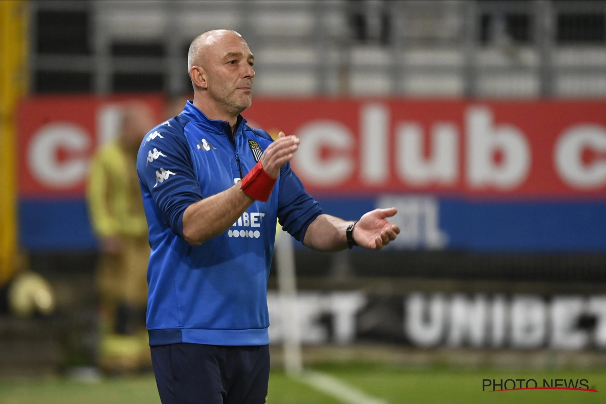 Charleroi trekt zelfzeker naar Genk na winst tegen Antwerp: "Eerste slag gewonnen, gaan nu de tweede in"