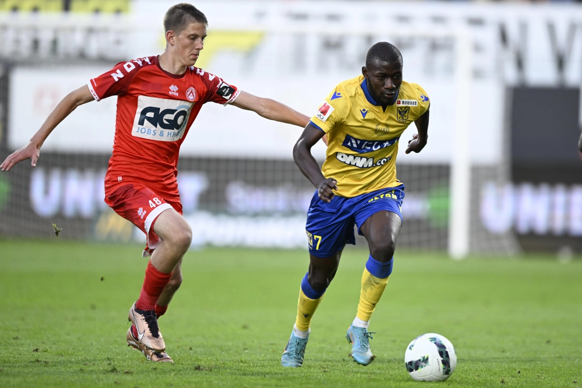 Fans van KV Kortrijk reageren furieus na vertrek van youngster naar Anderlecht