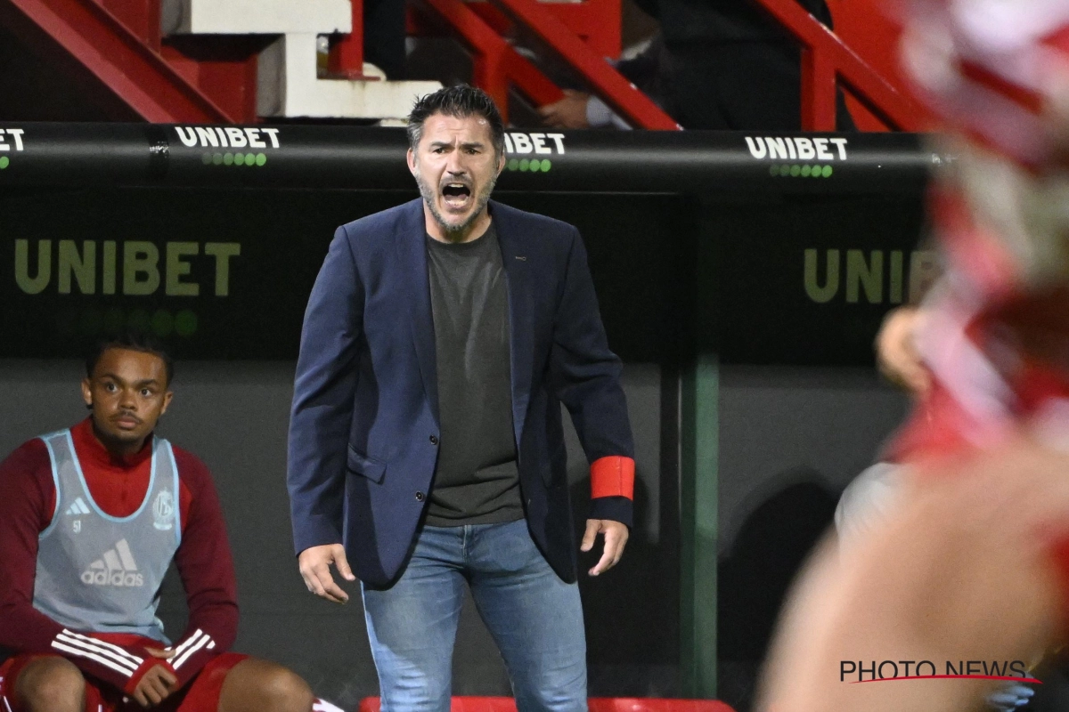 Na tien minuten weer van het veld: Carl Hoefkens haalt hard uit na opvallende wissel