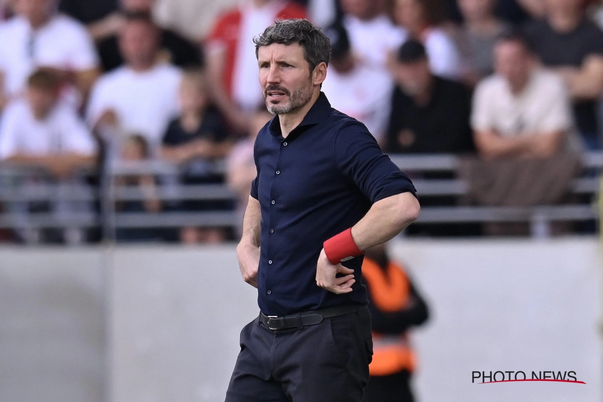 Van Bommel heeft weer die typische grijns: Union en Anderlecht mogen oppassen, want hij broedt op een plan