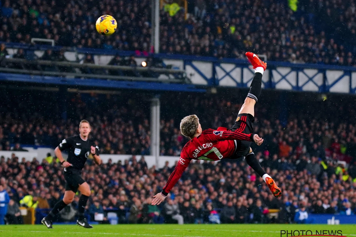 🎥 Puskás Award lijkt al beslist: Garnacho doet alle monden openvallen met fabelachtig doelpunt á la Wayne Rooney