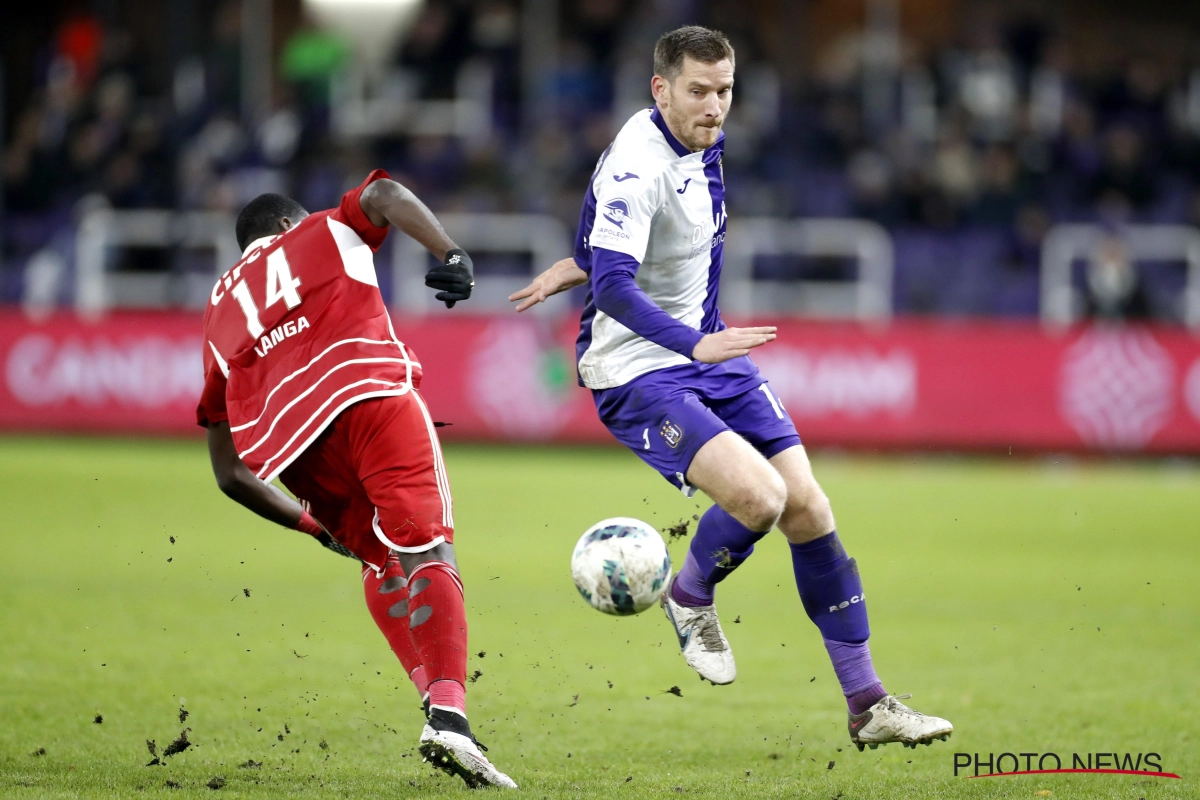 Speelt Anderlecht na nieuwjaar opnieuw op een biljart? 'Deze ingrepen doet paars-wit om veld opnieuw tiptop te maken'