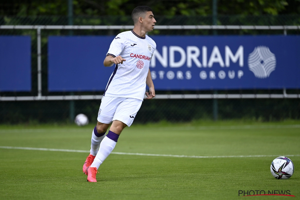 'Anderlecht staat op het punt speler te laten vertrekken'