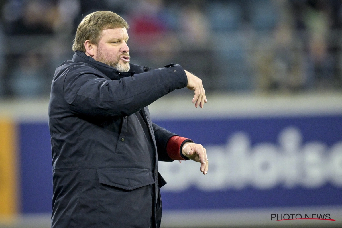 KAA Gent-coach Hein Vanhaezebrouck is onder de indruk van een van zijn spelers: "Hij heeft overal zijn plaats bij een topteam"