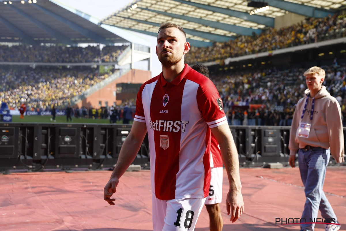 'Eerste ploeg komt bij Royal Antwerp FC langs voor Vincent Janssen'