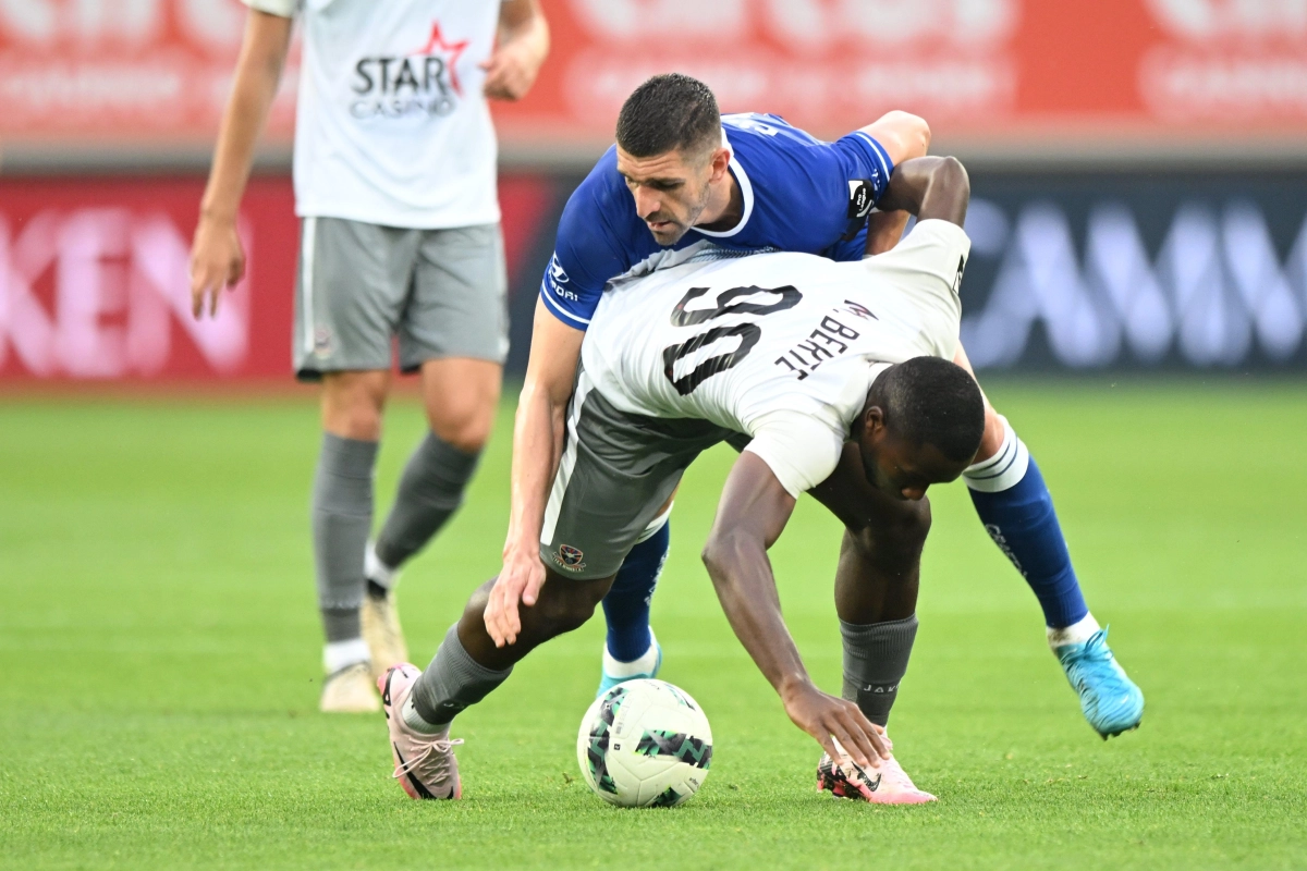 Stefan Mitrovic, fan van Rode Ster, had liever in de heksenketel van Partizan Belgrado gespeeld met KAA Gent