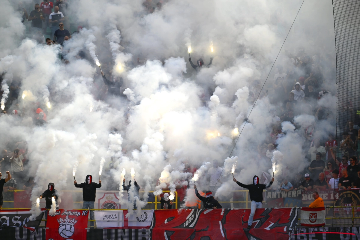 Zware straf wacht voor Antwerp-supporters: "Dit kan niet door de beugel"