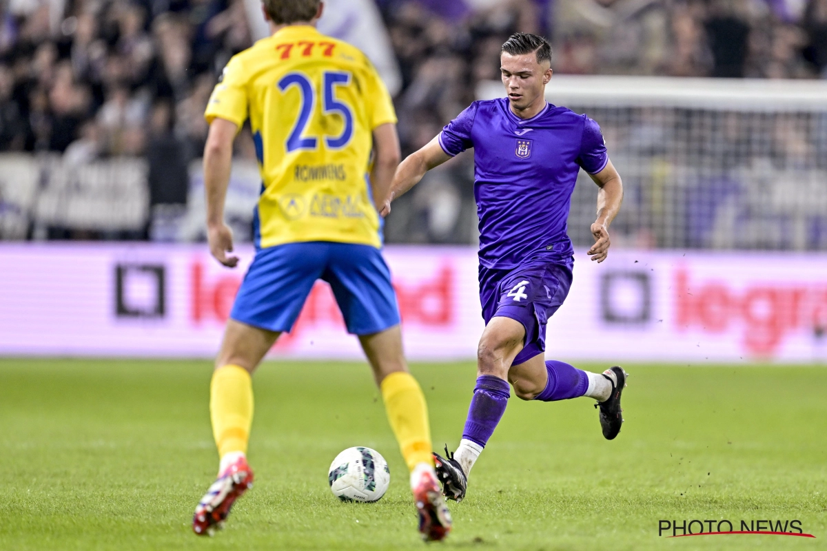 Waarom er bij Club Brugge en Anderlecht jongens met een andere uitrusting speelden dan hun ploegmaats