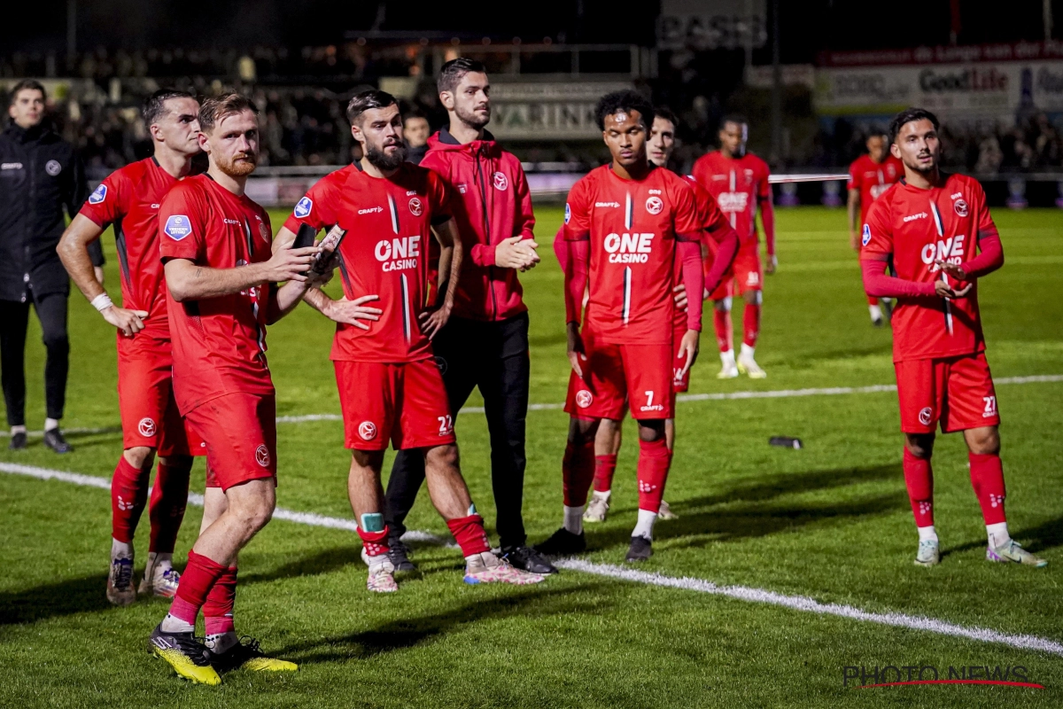 Blamage in Nederlandse beker voor Eredivisie-club die fans gaat compenseren: "Het team en de staf schamen zich voor de wanvertoning"