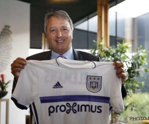 Maagdelijk witte shirts van Anderlecht vallen in de smaak en ook ex-speler laat zijn mening blijken