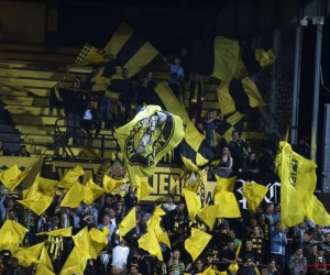 Lierse-fans geloven in goede afloop op de Bosuil: "Maar eigenlijk staan wij al op kop, het is een hypocriet systeem"