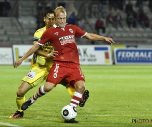 Vleminckx schrok toen hij een hele match aan de Antwerp-bank gekluisterd bleef: "Met vier goals lijkt het logisch dat je speelt"