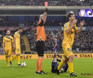 Scheidsrechtersbaas Verbist érg scherp voor gebuisde refs en lijnrechters: "Ik kan hun handje toch niet vasthouden?"