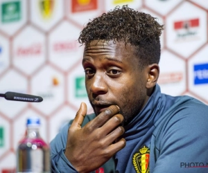 ? Divock Origi eert vader Mike met emotionele videoreeks: "Geen woorden voor"