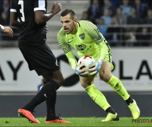 Eupen-doelman Van Crombrugge reageert op de geruchten over Anderlecht: "Mijn carrièreplan staat vast"