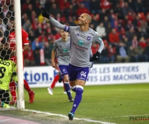 Sofiane Hanni schoot met zijn hattrick tegen Standard een record dat al van 1999 standhield van de tabellen